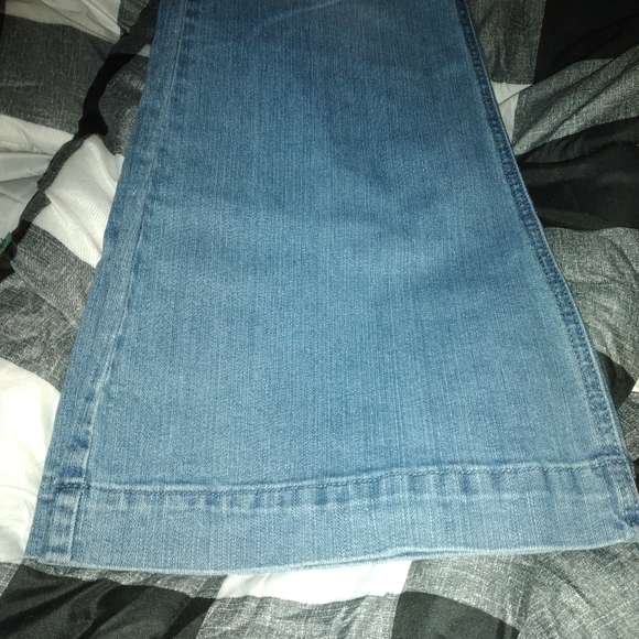 JEAN'S - Picture 5 of 9